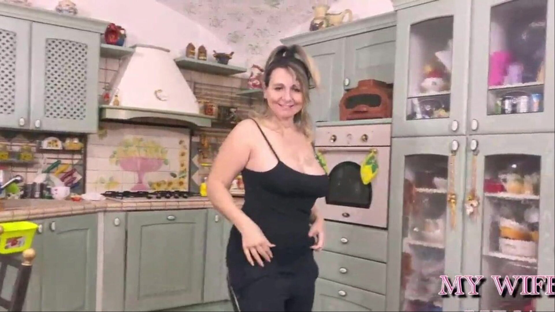 Mature with a natural assets this babe can't live without engulfing dick until that babe drinks all the jism